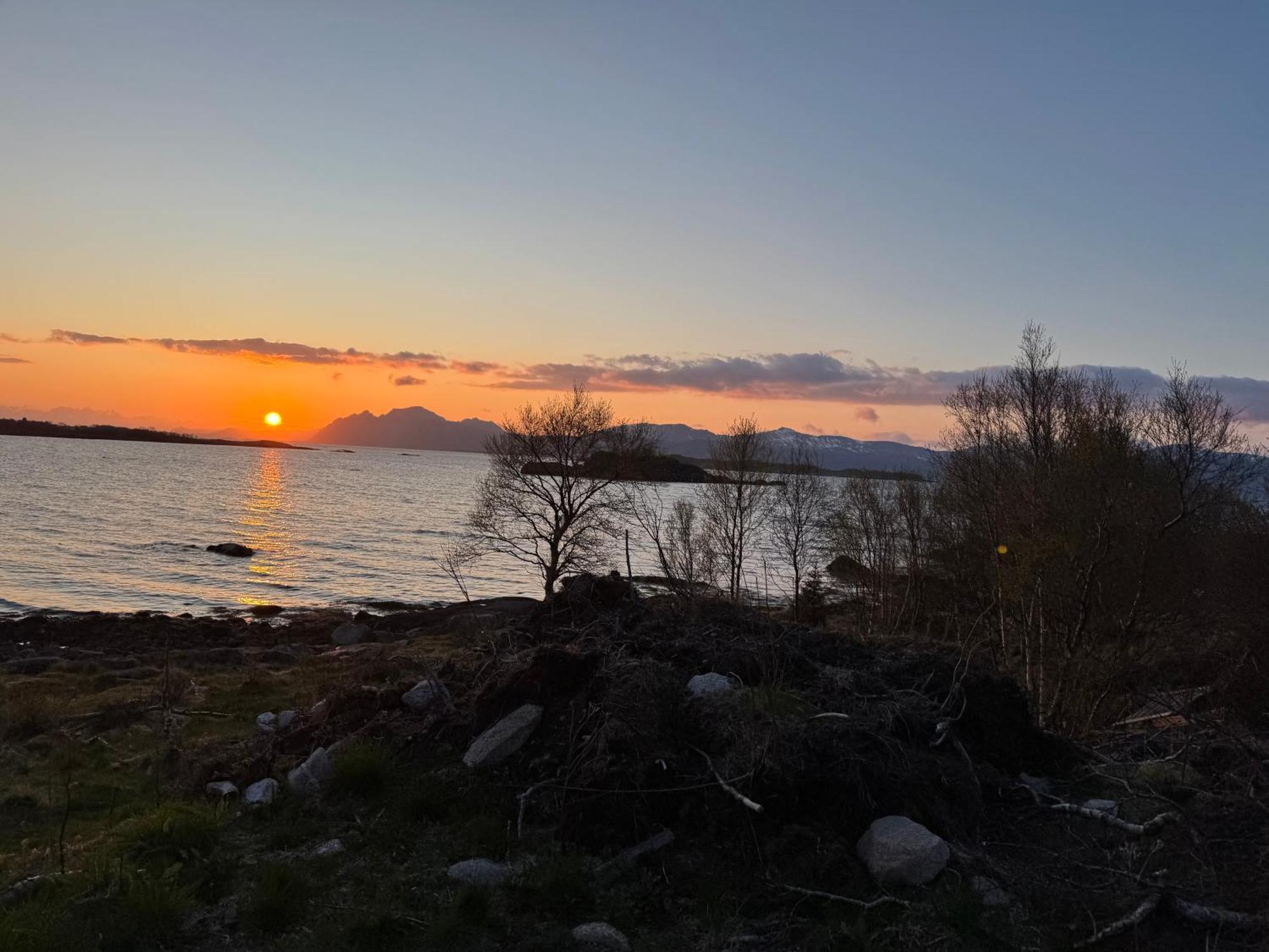 Midnattsolveien 3158,Sommarhusstrand Laukvik Lofoten Norway 외부 사진