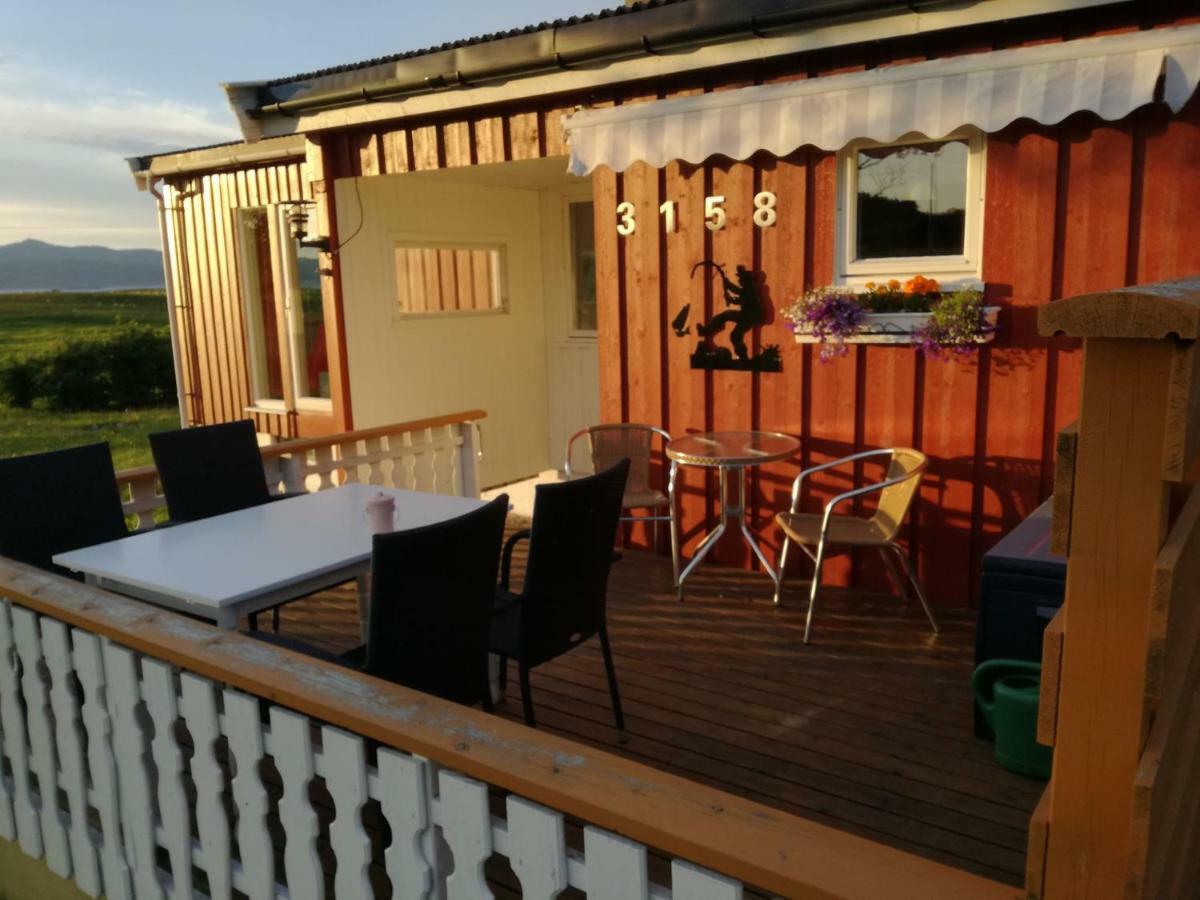 Midnattsolveien 3158,Sommarhusstrand Laukvik Lofoten Norway 외부 사진
